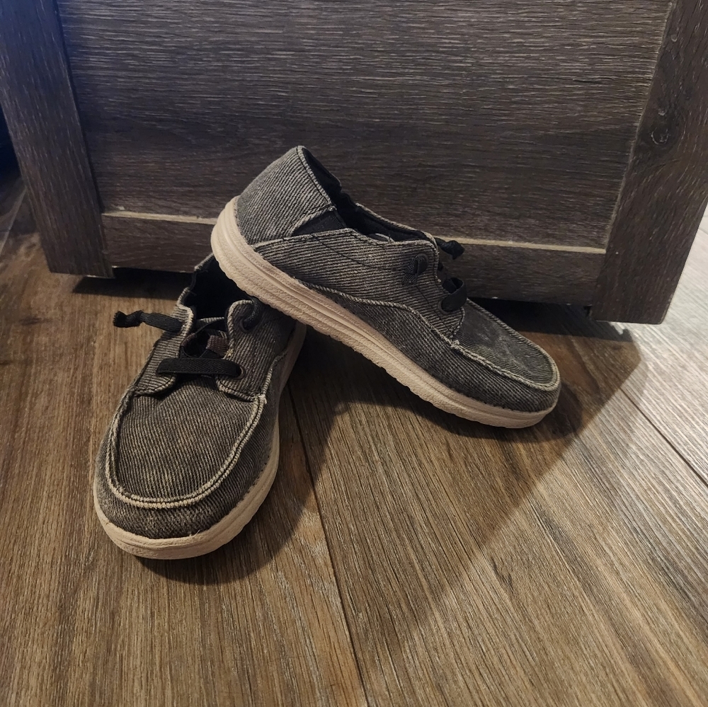 Skechers Slip On Gray Loafers -‎ kids size 13
